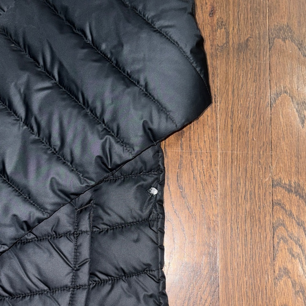 Columbia Men's Athletic Black Puffer Jacket size medium - Picture 4 of 4